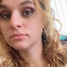 Jessica Riggle's Instagram, Twitter & Facebook