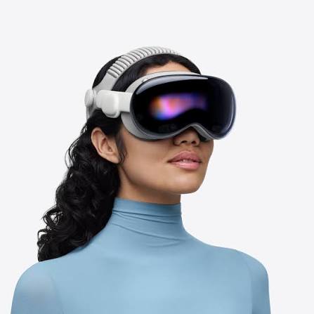 Apple Vision Pro Spatial Computer view 3