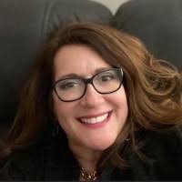 600+ "Donna M." profiles