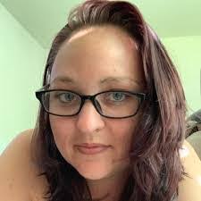 Oneida Galvez's Instagram, Twitter & Facebook