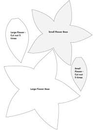 Diy Christmas Poinsettia Felt Wreath Christmas Poinsettia Felt Wreath Felt Christmas Decorations