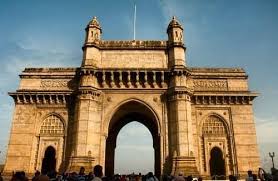 Selfie Robot Mumbai Explorer December 04 2015 At 09 16pm Local Travel Tourist Places Historical Place