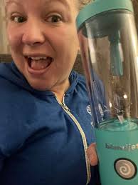 Just got my BlendJet!! I'm so excited to start using it, drop some of your  favorite recipes please!!! Merry Christmas 🎄🎁