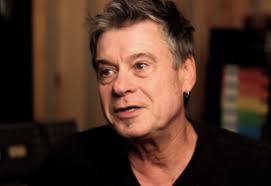 WATCH: Members of The Hooters Cover Todd Rundgren's "I Saw the Light"