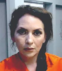 Eliza Alvarez's Instagram, Twitter & Facebook