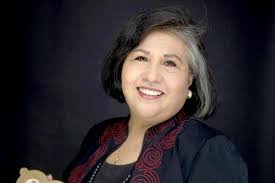 Bertha Molina's Instagram, Twitter & Facebook