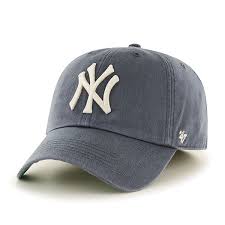 New York Yankees 47 Brand Vintage Navy Franchise Fitted Hat Fitted Hats New York Yankee Hat New York Yankees