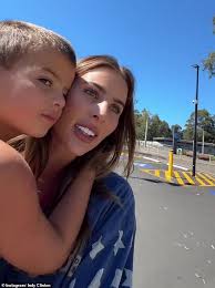 TikTok star Indy Clinton has the perfect comeback after fan accuses her of  letting her four-year-old son get sunburned