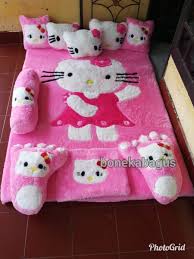 Karakter karpet set hello kitty jual karpet karakter anak jual karpet hello kitty murah jual karpet bulu hello kitty karpet bulu rasfur terbaru. Foto Karpet Hello Kitty