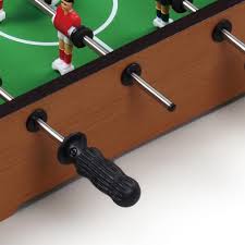 Coltivata da decenni, la passione per il calciobalilla è tale che si decide di partire in questa avventura con l'obiettivo di divulgare questa splendida attività. Calcio Balilla Da Tavolo In Legno Con 4 Stecche E 12 Omini 35x22x7cm