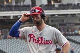Harper's hitting and defense help the Phillies beat the Guardians 8-5 in 10  innings to stop skid | AP News