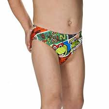 Foto di una bella donna in bikini e occhiali da sole. Ragazzo Arena Ragazzi Hypnos Costume Da Bagno Jungen Badehose Hypnos Axemedia Com Au