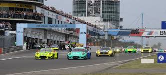 Wir haben alle informationen zu den tickets und zum programm. Gewinnspiel Zum 24h Rennen Auf Dem Nurburgring 3 X 2 Tickets Fur Das Grosse 24h Rennen Meet Greet Mit Patrick Assenheimer Zu Gewinnen Motorsport Mercedes Fans Das Magazin Fur Mercedes Benz Enthusiasten