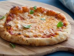 Pizza Pizzas Recette Food Network Idee Recette Alimentation