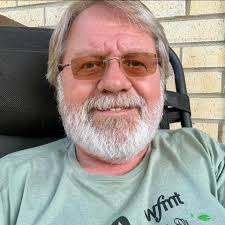 Is 1920's Lakeview building still present today?