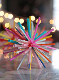 Une Boule De Pailles Bricolage Avec Des Pailles Bricolage Noel Deco Noel