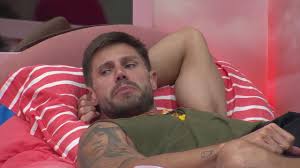 Jonas Sulzbach repercute discussão com Ana Paula Renault no BBB 26: 'Bela onde?'