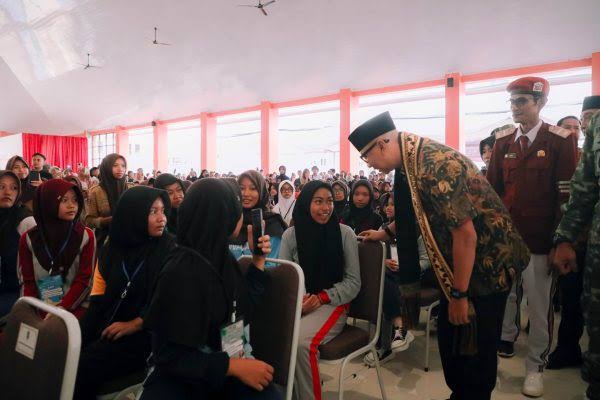 Sekolah Rakyat Didorong Jadi Instrumen Pengentasan Kemiskinan Berbasis Data