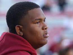 Georgia Tech Recruiting: Three-Star Offensive Lineman Kevin Peay Officially  Signs With the Yellow Jackets