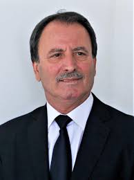 MAESTRU ȘTEFAN COMAN: „Am simțit candidatura mea ca pe o sarcină pe care  comunitatea mi-o trasează!“