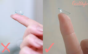 Remove + insert all in one wand. Contact Lens Hacks For Beginners To Save Time Make Life More Convenient Girlstyle Singapore