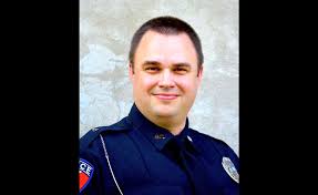 Widely considered to be canada's most influential think tank, the institute is a trusted source of essential policy intelligence, distinguished by research that is nonpartisan. Marble Falls Officer Andrew Howe Dailytrib Com