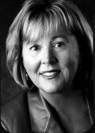 Helen Averill's Instagram, Twitter & Facebook