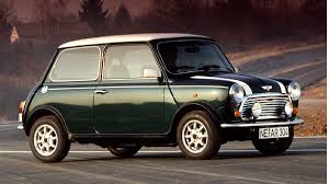 The original is considered an icon of 1960s british popular culture. Mini Ikone Rennmaschine Spassmobil Der Mini Ist Legendar Auto