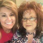 Lynn Dungan's Instagram, Twitter & Facebook