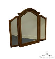 Kincaid Furniture Hunter S Run Collection Oak 54 Tri Fold Dresser Mirror 26 116 High End Used Furniture