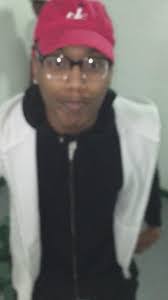 Lauren Notter's Instagram, Twitter & Facebook