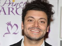L'espion qui m'a larguée *. Kev Adams Dans Un Film Avec Une Celebre Actrice Americai Closer