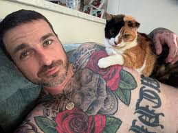 Eric Arsenault (@ezmunee2385) • Instagram photos and videos