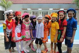 01 / 01 / 2020 05:32. Kabar Baru Nan Mengejutkan Para Mantan Host Acara Koki Cilik