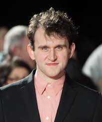 Robert pattinson brings the creepy to netflix's the devil all the time. but the big preacher moment is harry melling's (real) spider face dump. Harry Potter S Harry Melling Admits No One Recognises Him Anymore After Weight Loss Mirror Online
