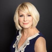 Mary Delisa's Instagram, Twitter & Facebook