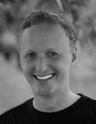 活动】上海Luxury Society Keynote 峰会即将开幕，奢侈品行业重磅嘉宾来袭｜SocialBeta