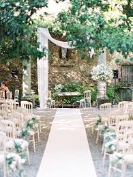 An Elegant Garden Wedding In An Italian Villa Beautiful Wedding Decorations Back Garden Wedding Garden Wedding Decorations