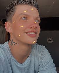 David Valverde (@davidvch27) • Instagram photos and videos