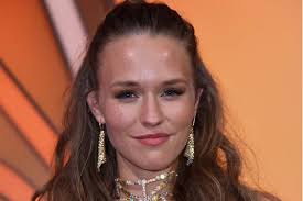 Laura müller teilte am mittwoch, 18. Laura Muller Uberraschendes Lebenszeichen Auf Instagram Gala De