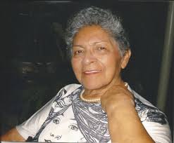 Aos 29 dias do mez de abril de 1926, reunidos setenta (setenta) irmãos, na  sala das sessões do Gremio Thereza de Jesus (Gremio