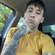 What's the meaning behind repeated numbers like 11:11 and 3:33?