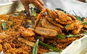 Anda tercari peluang untuk menambah pendapatan atau idea perniagaan yang menguntungkan untuk anda ceburi dan lakukan. 15 Jenis Perniagaan Makanan Yang Paling Menguntungkan Dengan Modal Kecil