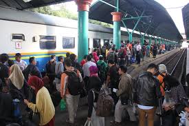 Check spelling or type a new query. 4 Kereta Api Dengan Fasilitas Unggulan Untuk Rute Surabaya Jogja Beritajatim Com