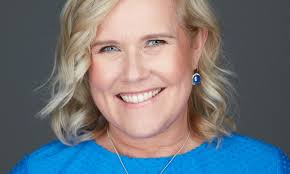 Rising Stars: Meet Dina Simon