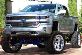 Top cost to lift a truck secrets. Body Lift Vs Suspension Lift What S The Difference Autowise