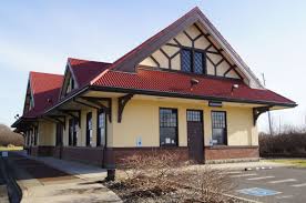 Hoquiam Train Station Currently Houses The Department Of Licensing Photo By Jill Bellis My Grandmother Worked For Th Hoquiam Aberdeen Washington Us Beaches