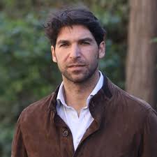 Sale a la luz la nueva ilusión de Cayetano Rivera en medio de su última  polémica: así es Gemma Camacho, reportera de Telecinco