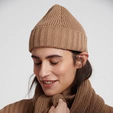 Sustainable Women's Hats