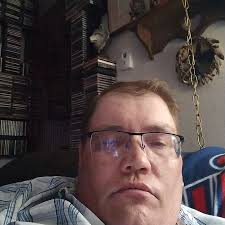 Whaddya get when you cross champagne and ripple?